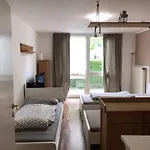 Feel Apartments